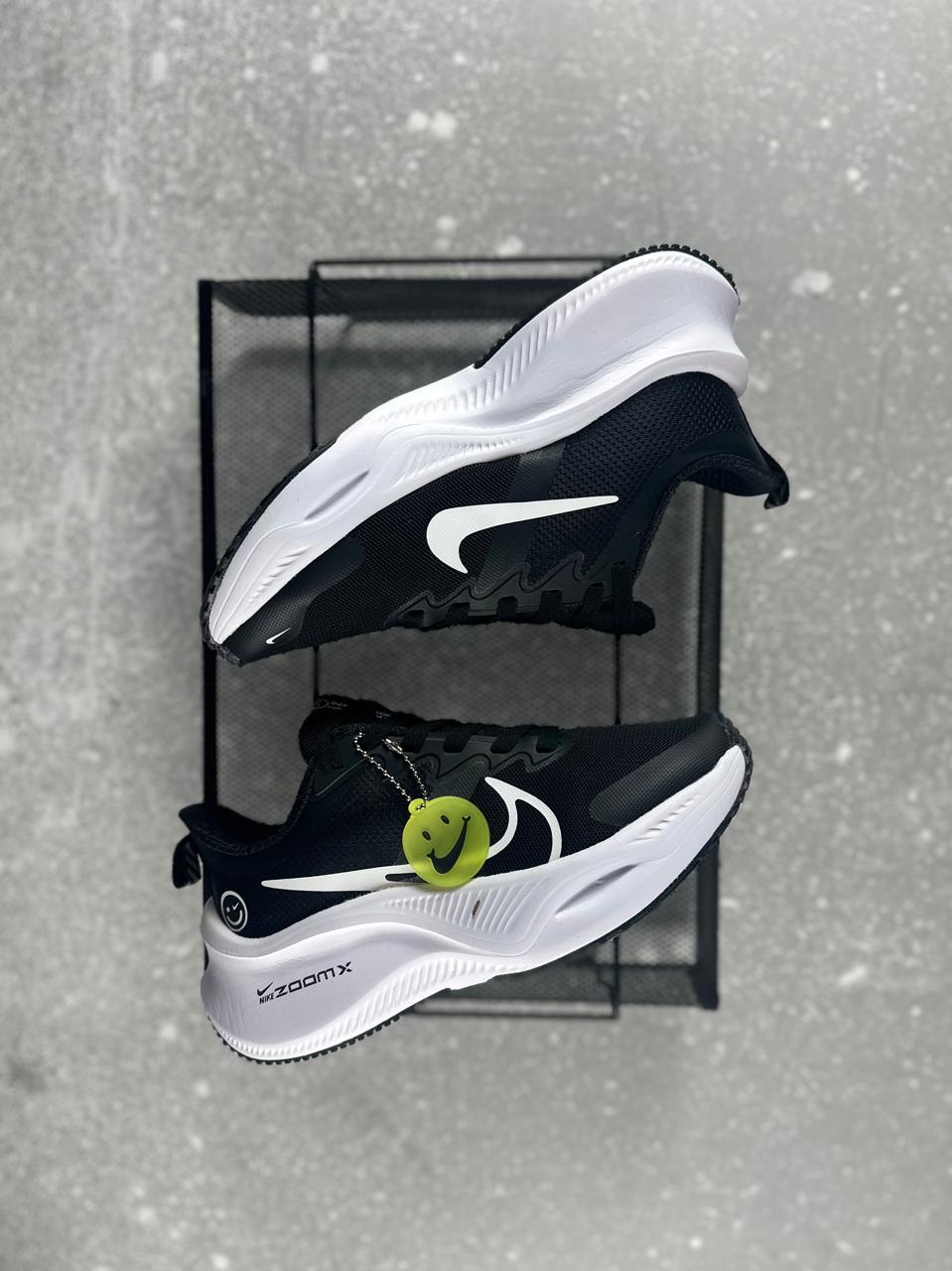 NIKE ZOOM X INNOVATE DAMA