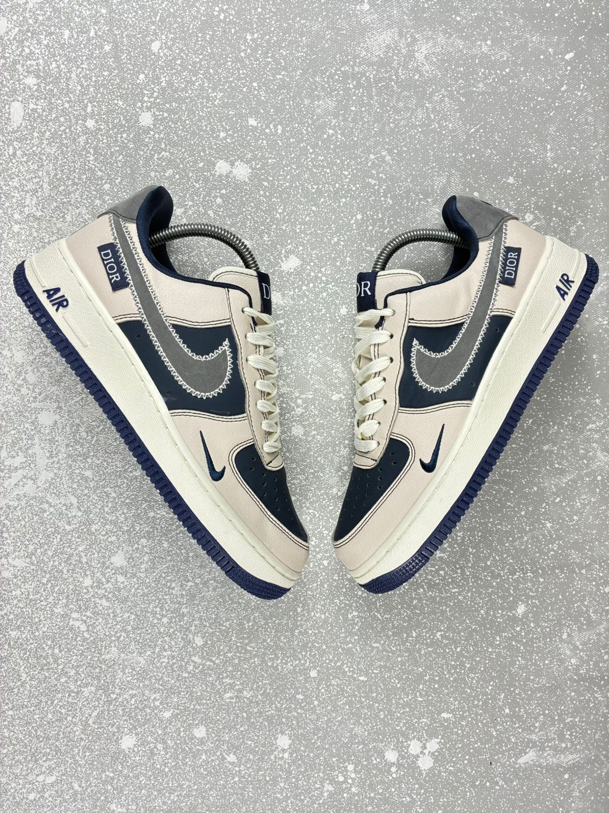 NIKE FORCE ONE MILK