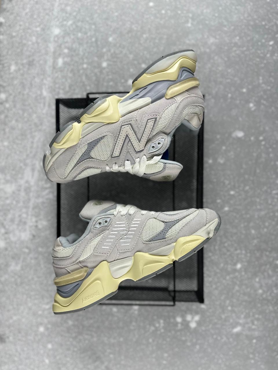 NEW BALANCE 9060