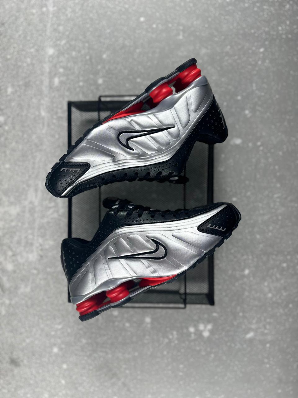 NK SHOX R4 CABALLERO