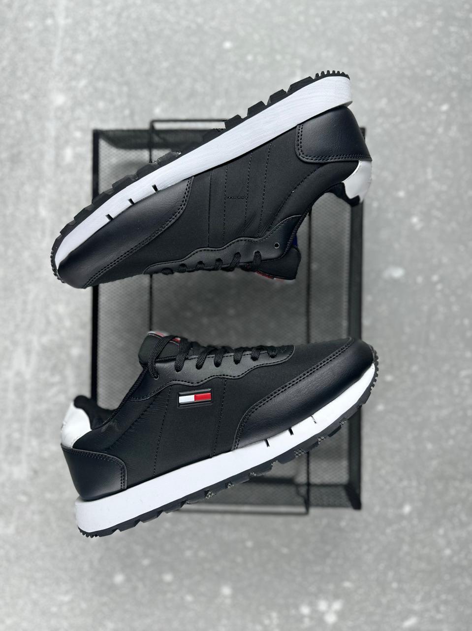 TOMMY TM ENVOLVE