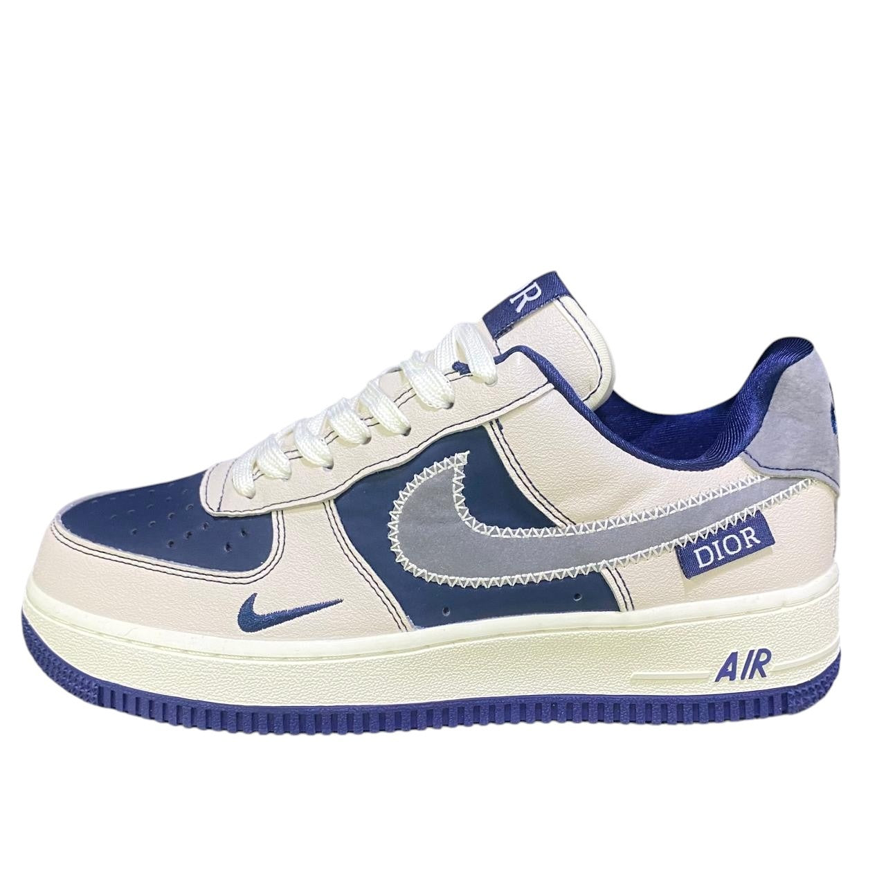 NIKE FORCE ONE MILK