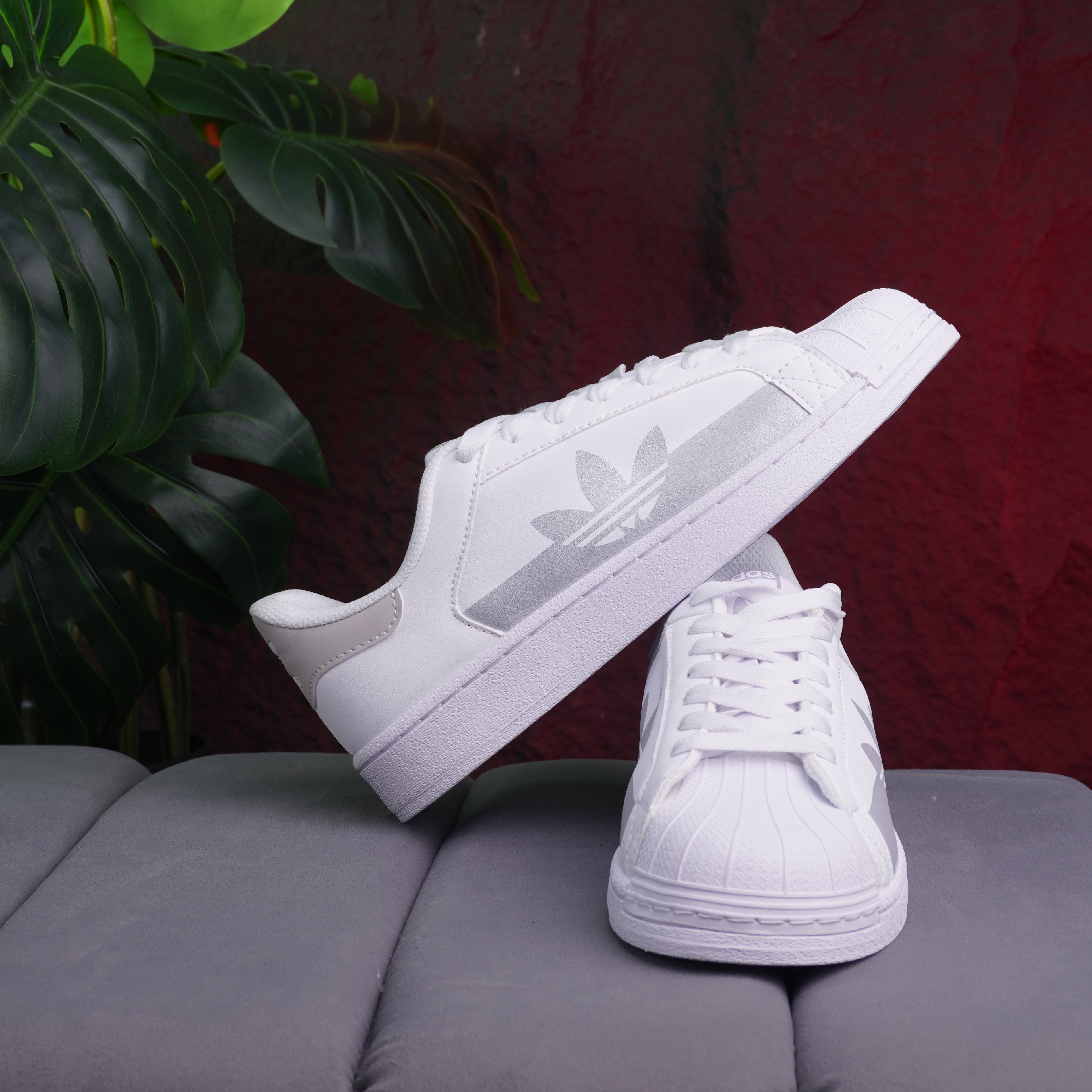 ADIDAS CABALLERO BLANCO GRIS