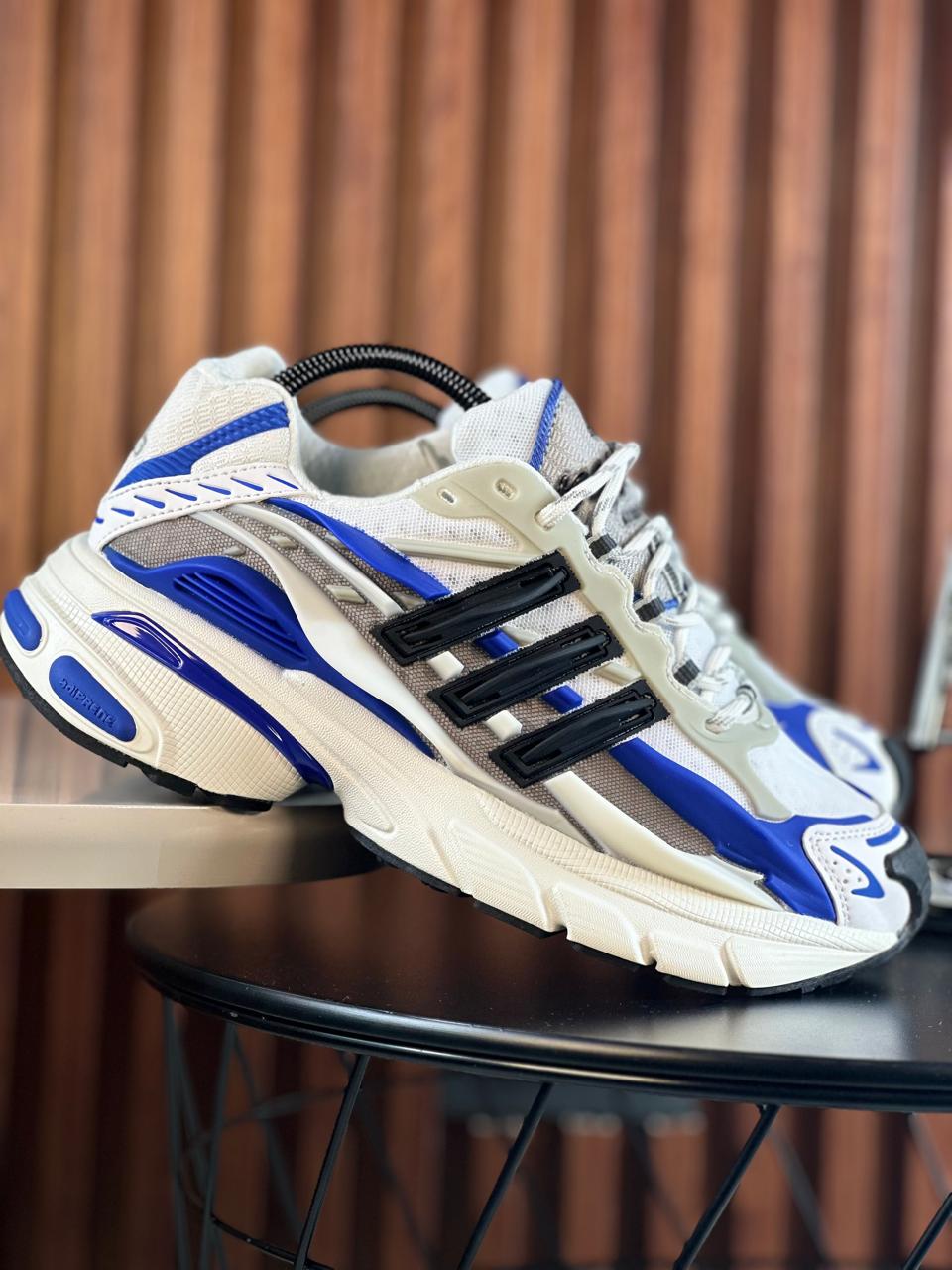 ADIDAS AD JELLYFISH CABALLERO BLANCO NEGRO AZUL