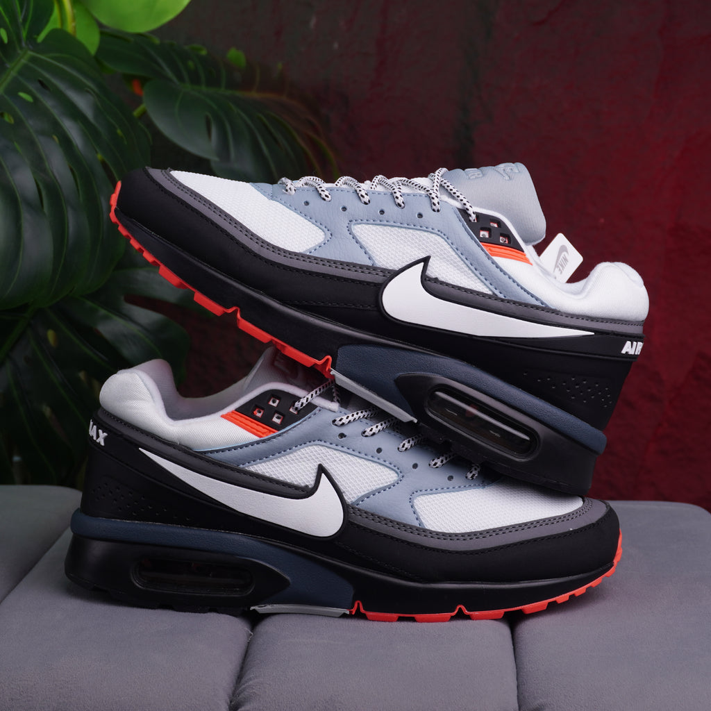 NIKE BW CABALLERO BLANCO NEGRO