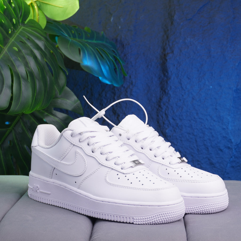 NIKE AIR FORCE ONE CABALLERO BLANCO