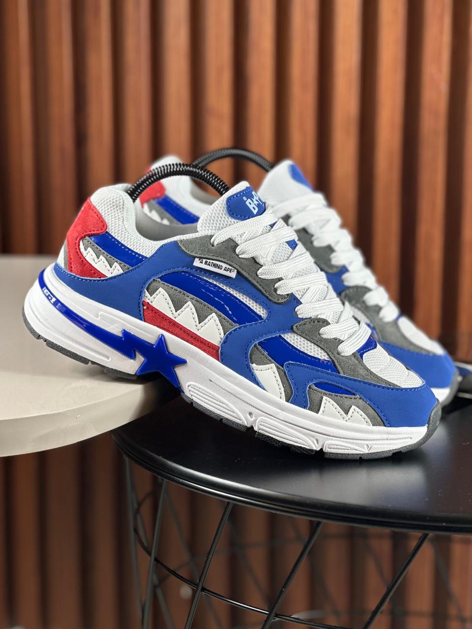 BAPE CABALLERO GRIS AZUL ROJO