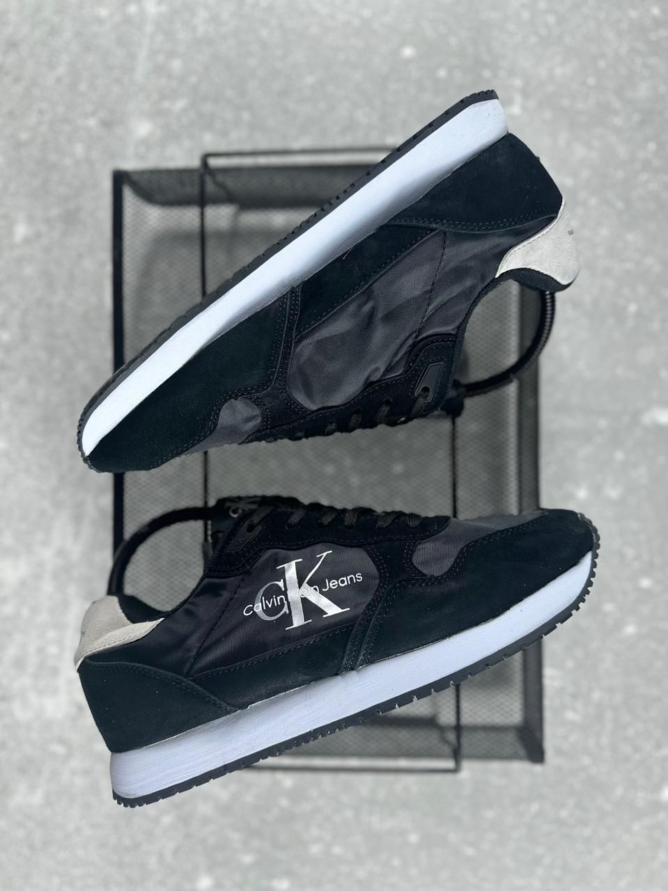 CALVIN KLEIN CK ACK CABALLERO NEGRO BLANCO