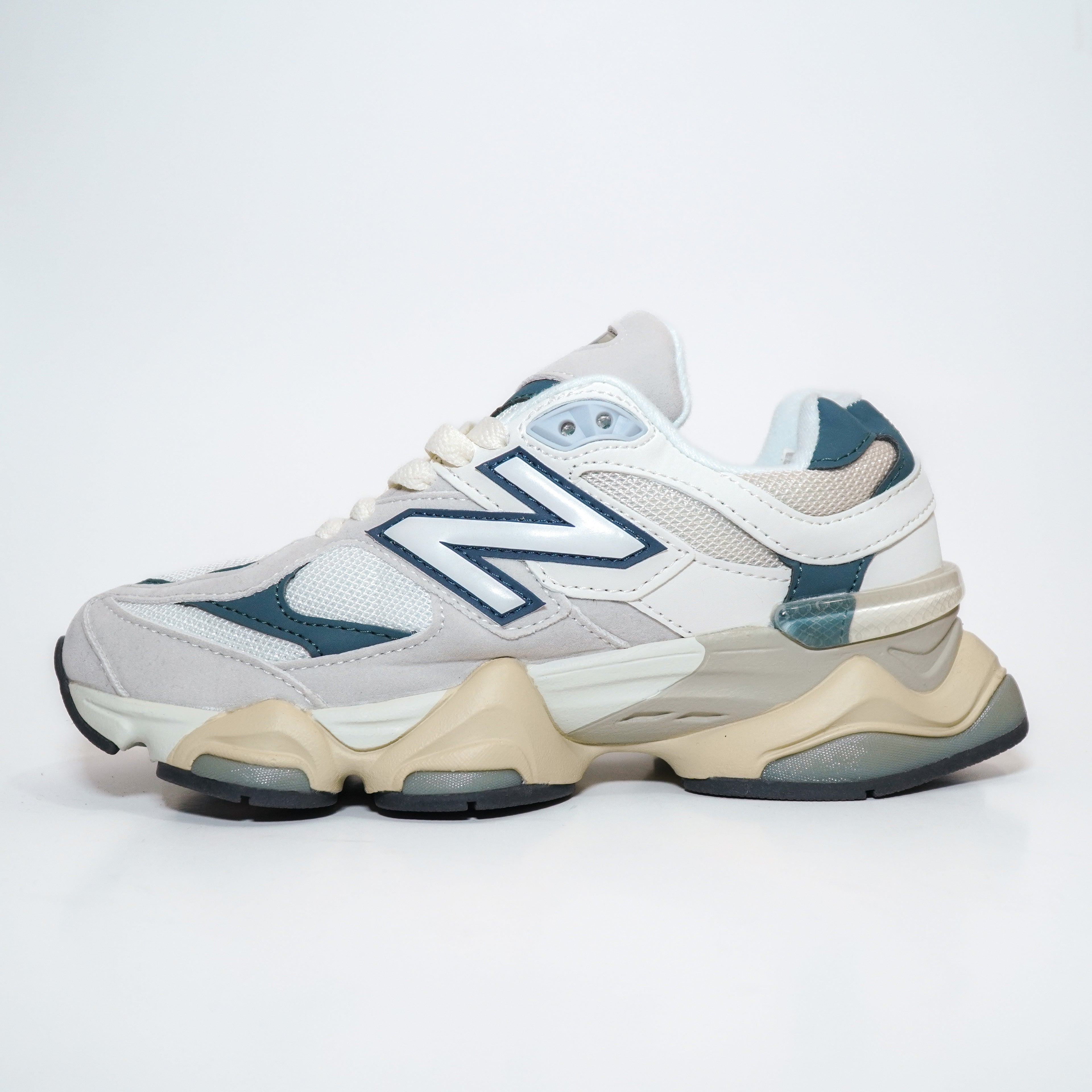 NEW BALANCE 9060 DAMA BEIGE AZUL