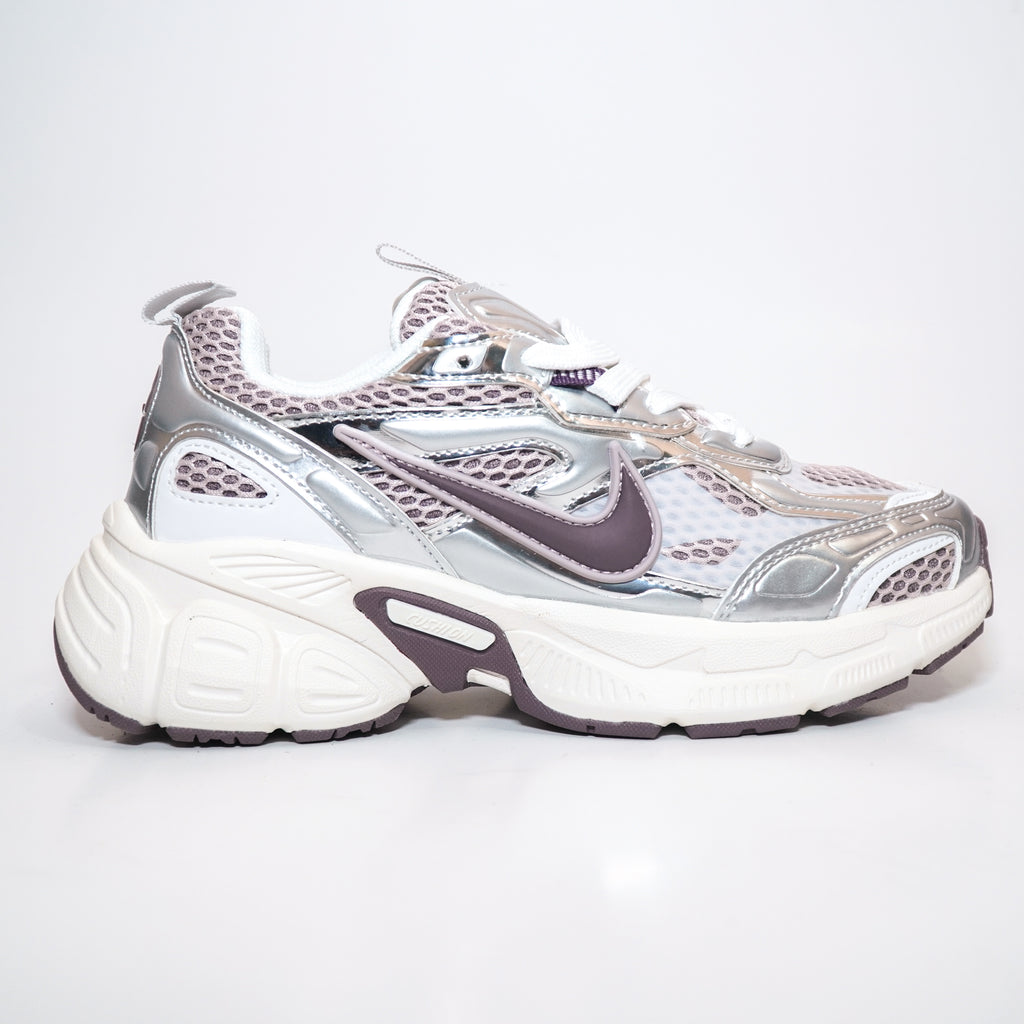 NIKE V5K RUN PLATEADO LILA