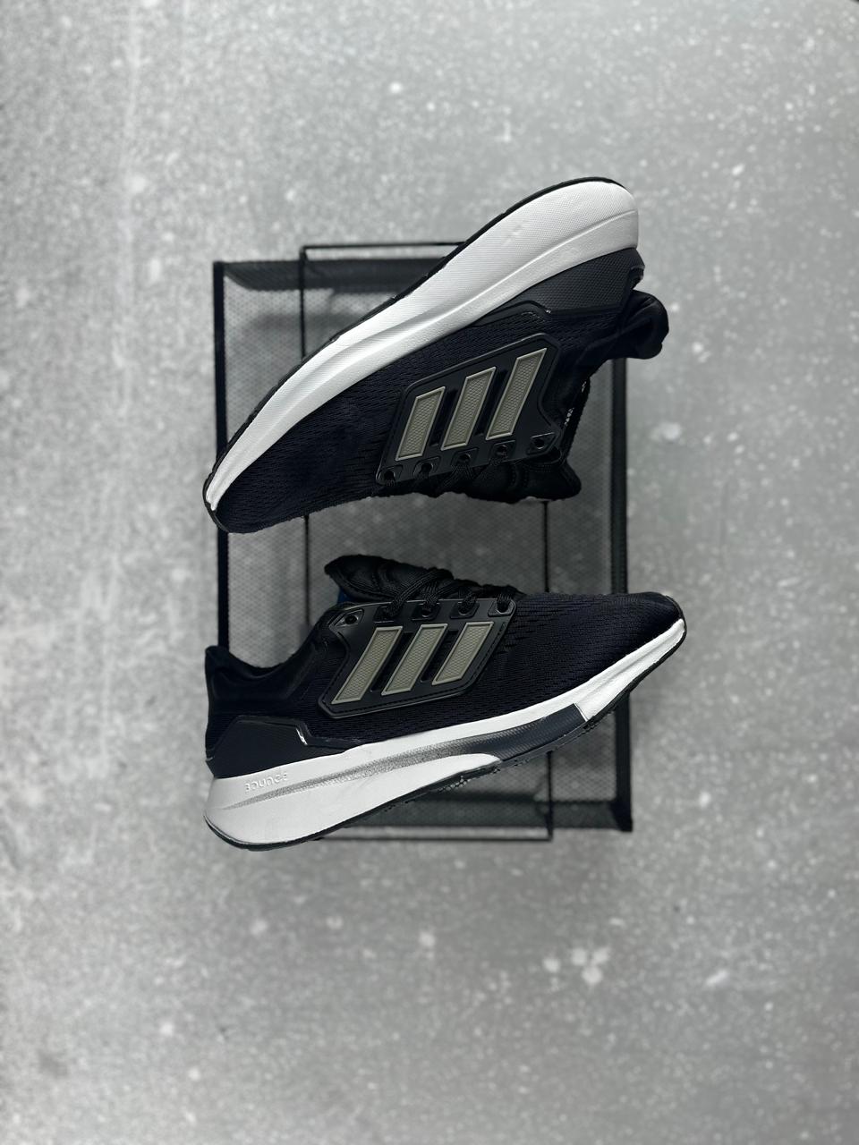 ADIDAS EQ21 RUN DAMA NEGRO GRIS