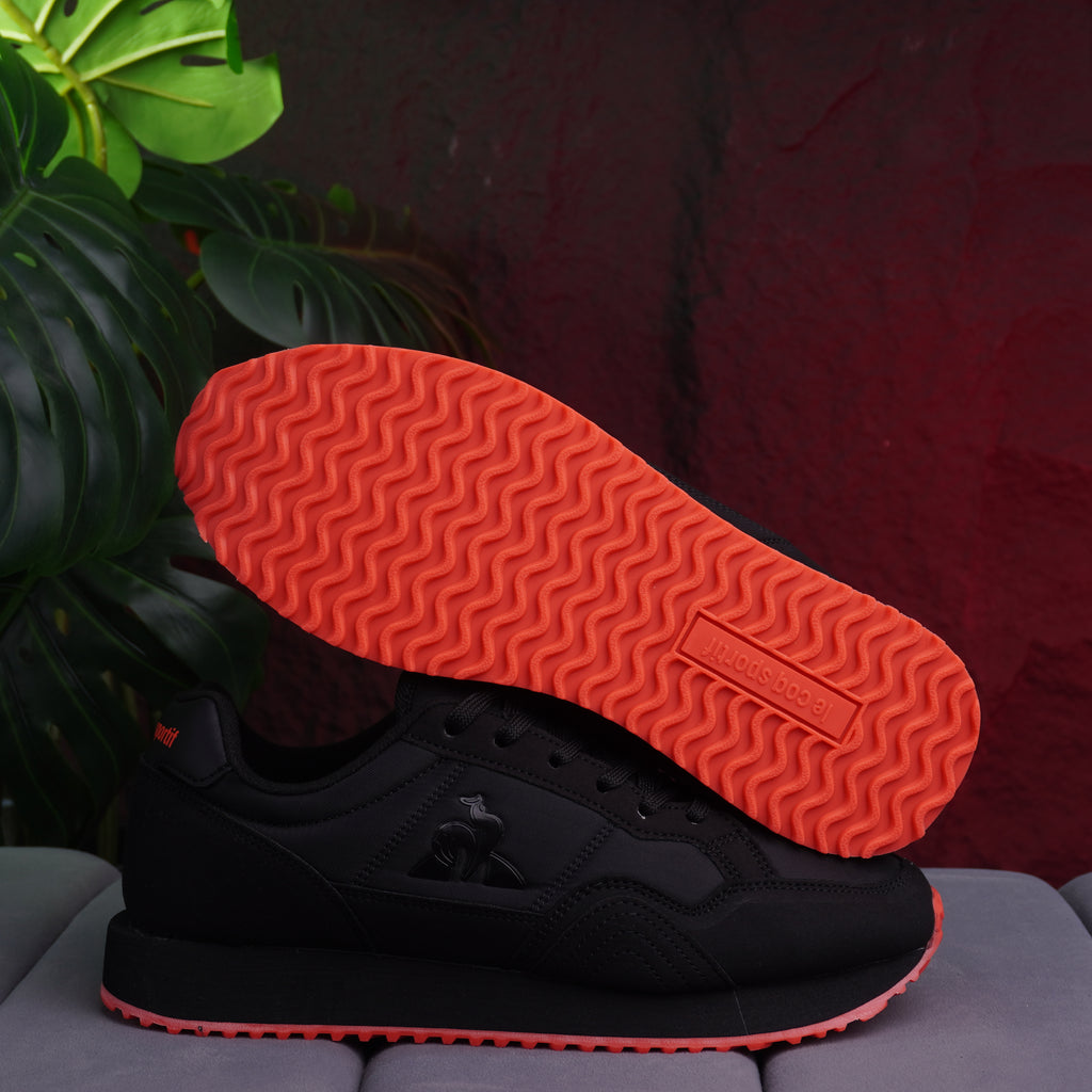 LE COQ JET STAR CABALLERO NEGRO ROJO