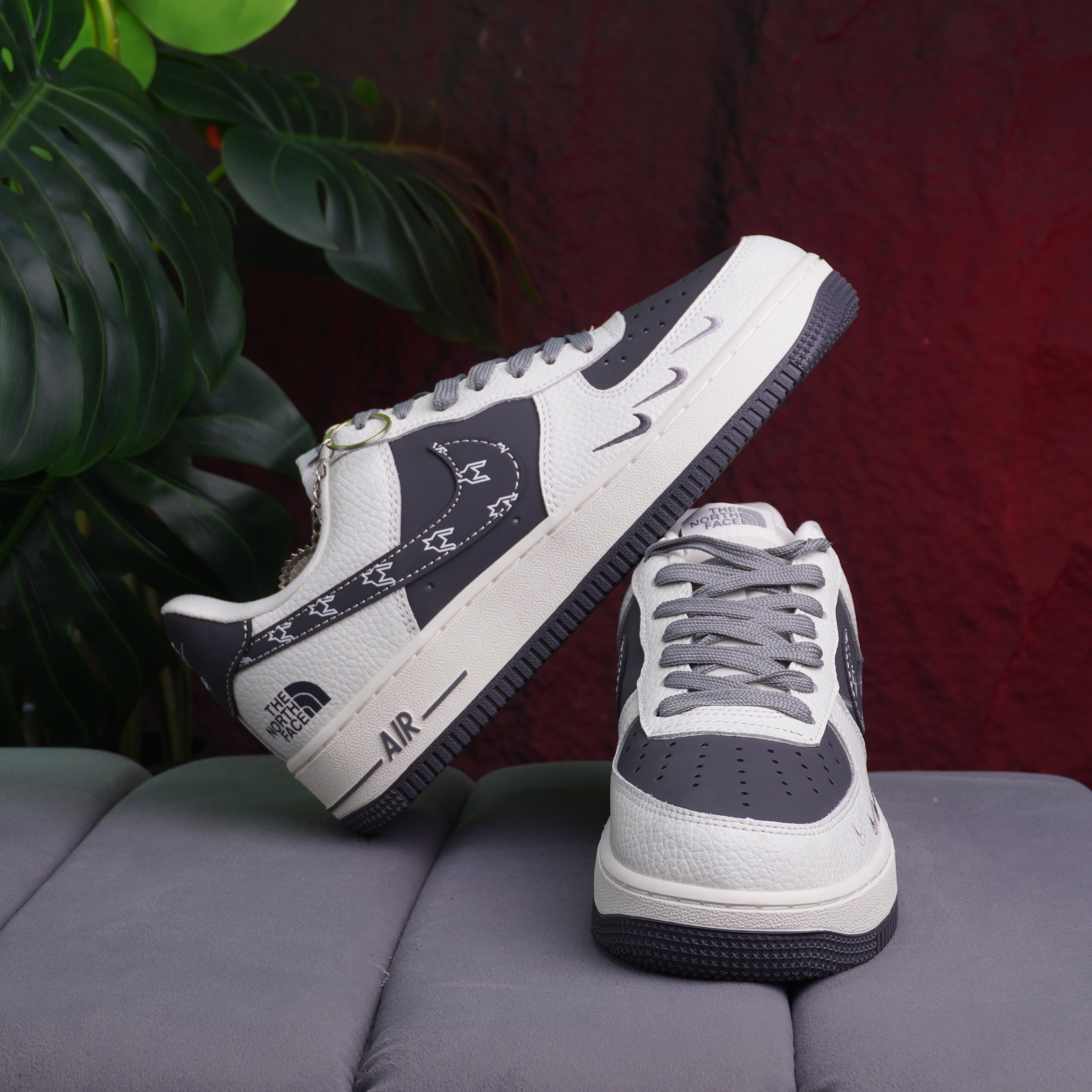 NIKE AIR FORCE CABALLERO BLANCO GRIS