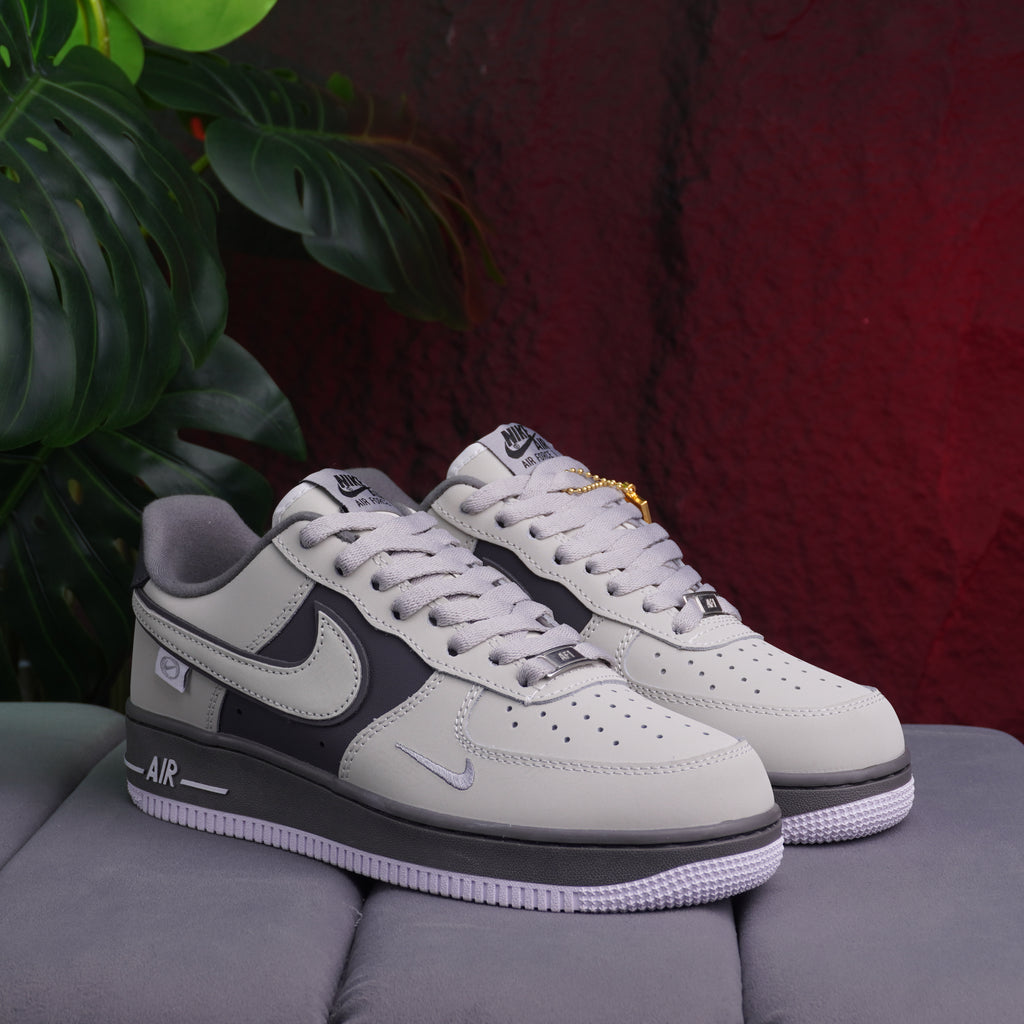 NIKE AIR FOR ONE CABALLERO GRIS