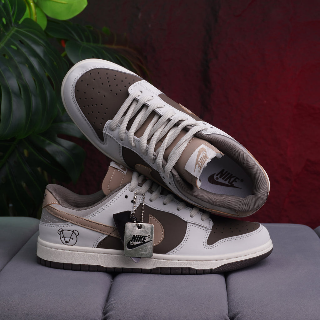 NIKE DUNK LOW CABALLERO BLANCO CAFE