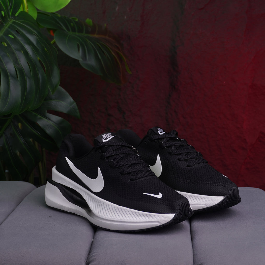 NIKE ZOOM DAMA NEGRO BLANCO
