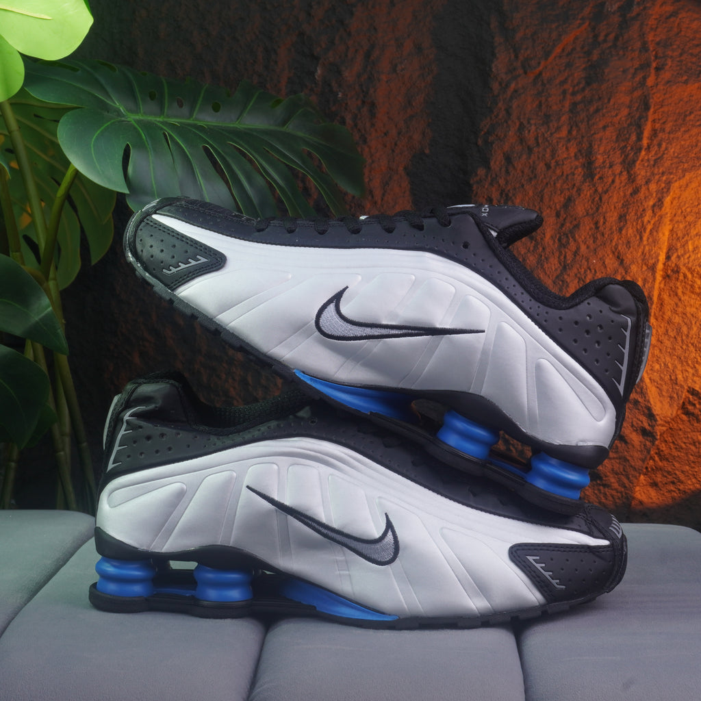 NIKE SHOX R4 CABALLERO NEGRO PLATEADO AZUL