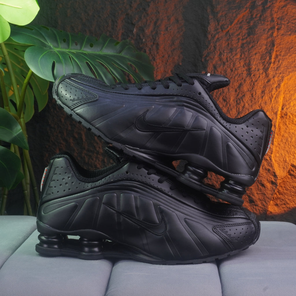 NIKE SHOX R4 CABALLERO NEGRO
