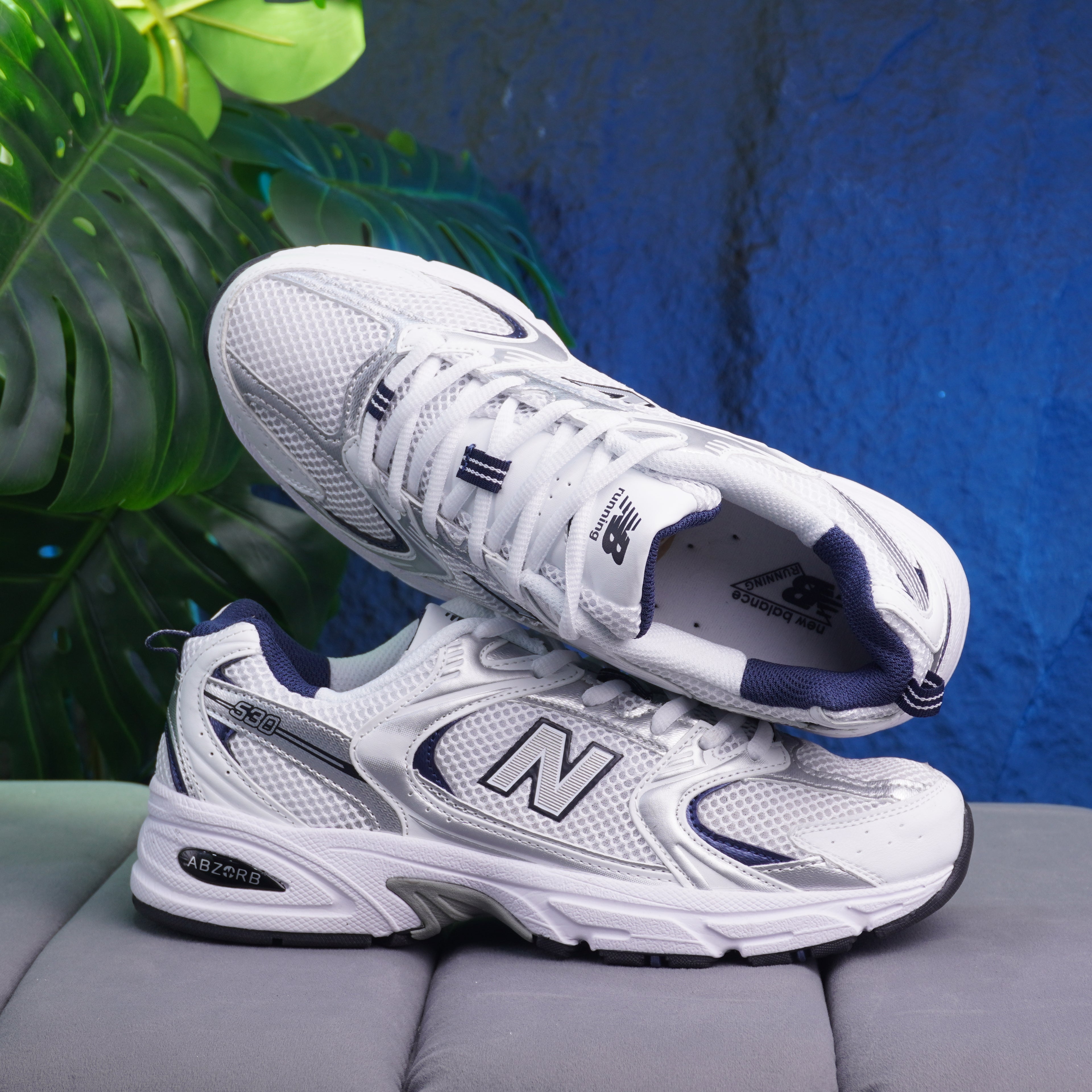 NEW BALANCE 530 DAMA BLANCO AZUL