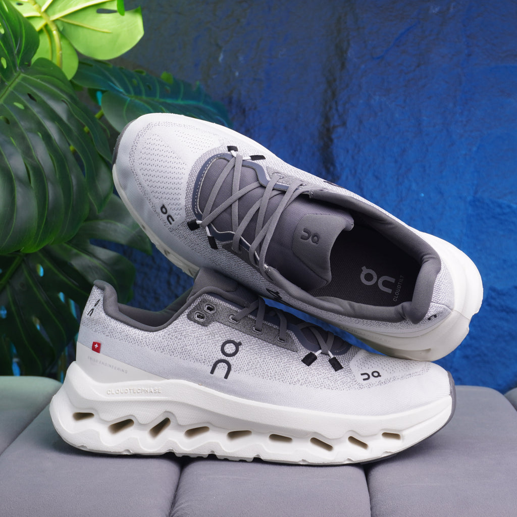 ON CLOUD TILT CABALLERO BLANCO GRIS
