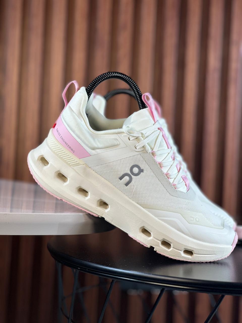 ON CLOUD NOVA DAMA BLANCO ROSADO