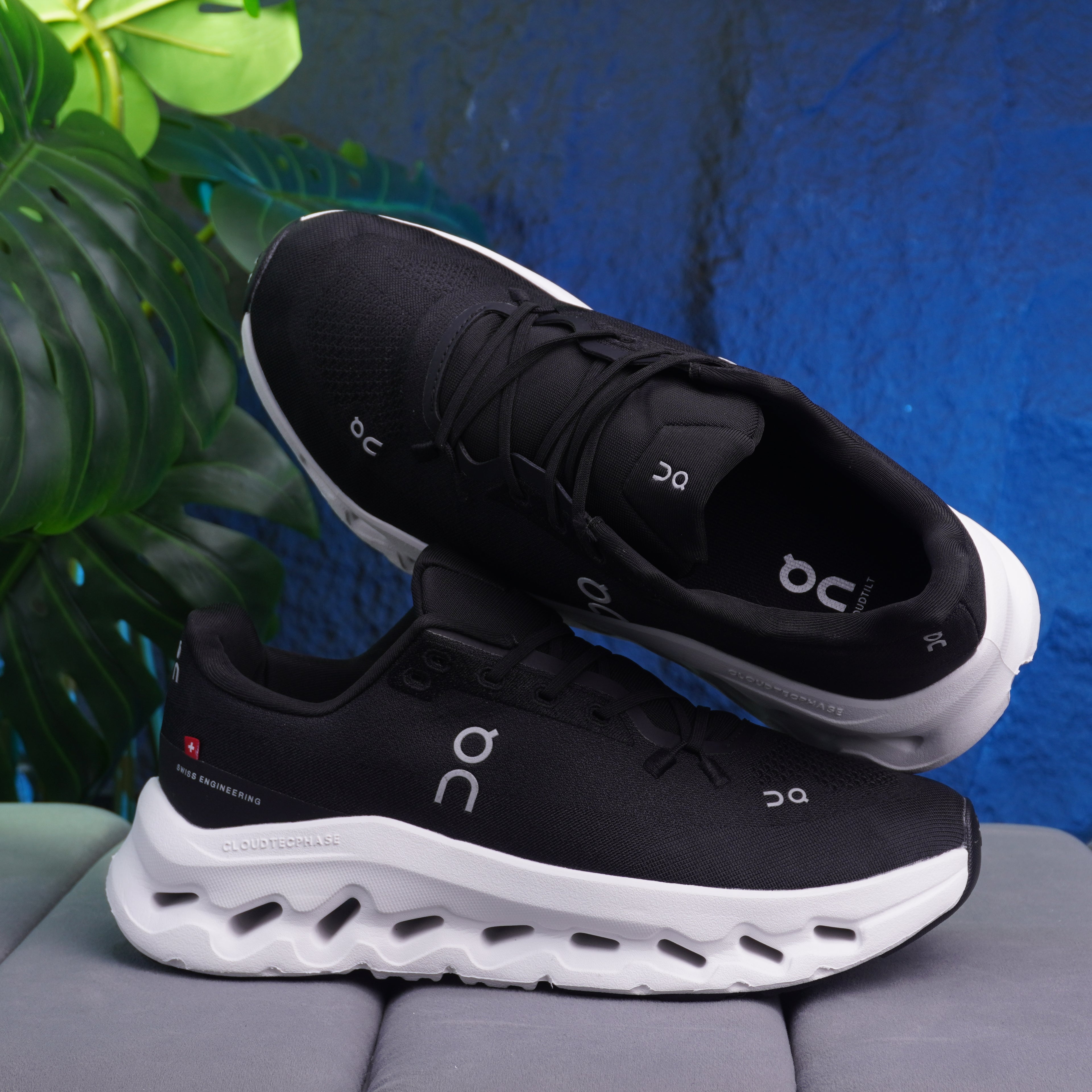 ON CLOUD TILT CABALLERO NEGRO BLANCO