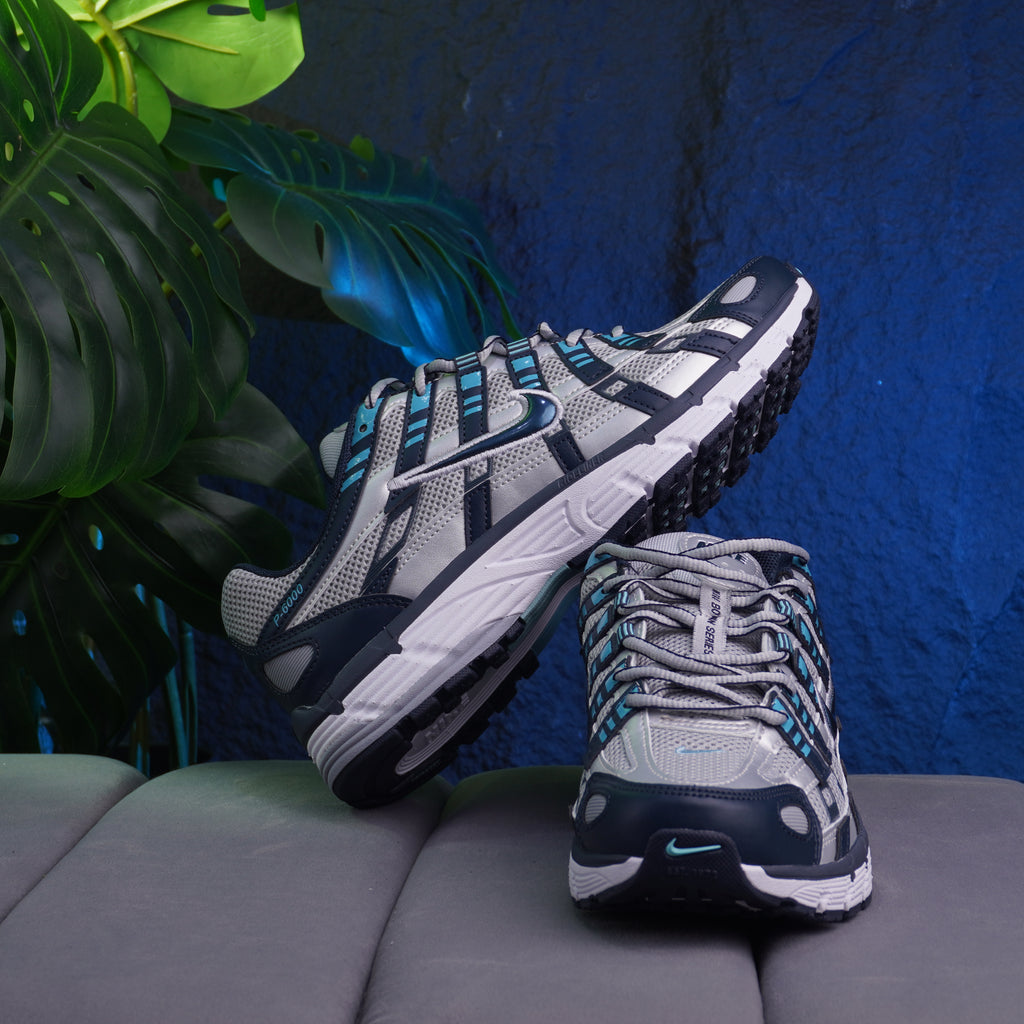NIKE P-6000 CABALLERO PLATEADO AZUL