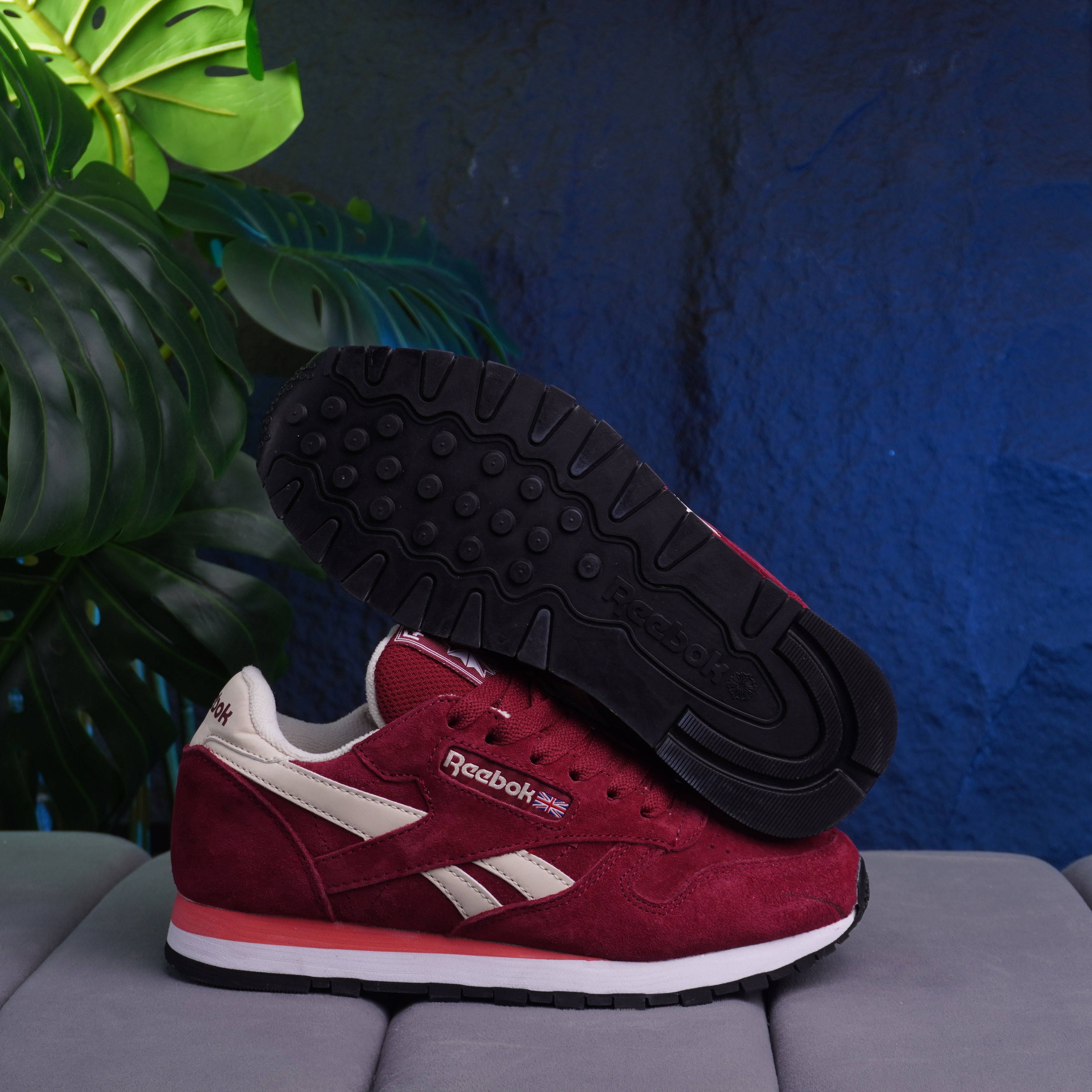 REEBOK CLASSIC LEATHER DAMA BEIGE ROJO