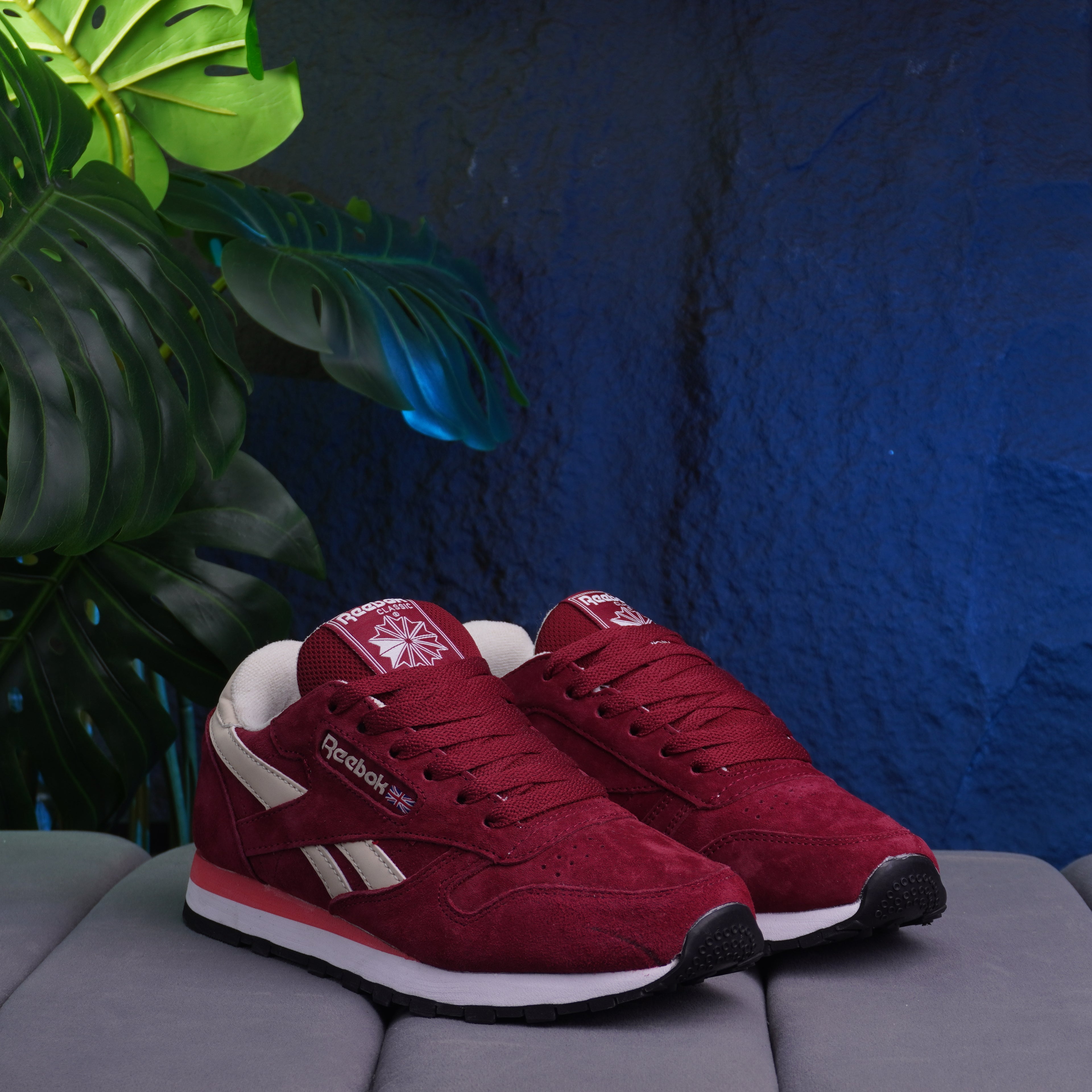 REEBOK CLASSIC LEATHER DAMA BEIGE ROJO