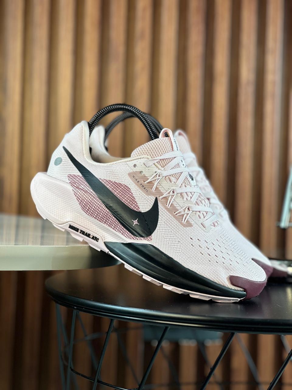 NIKE PEGASUS TRAIL 5 DAMA ROSA NEGRO