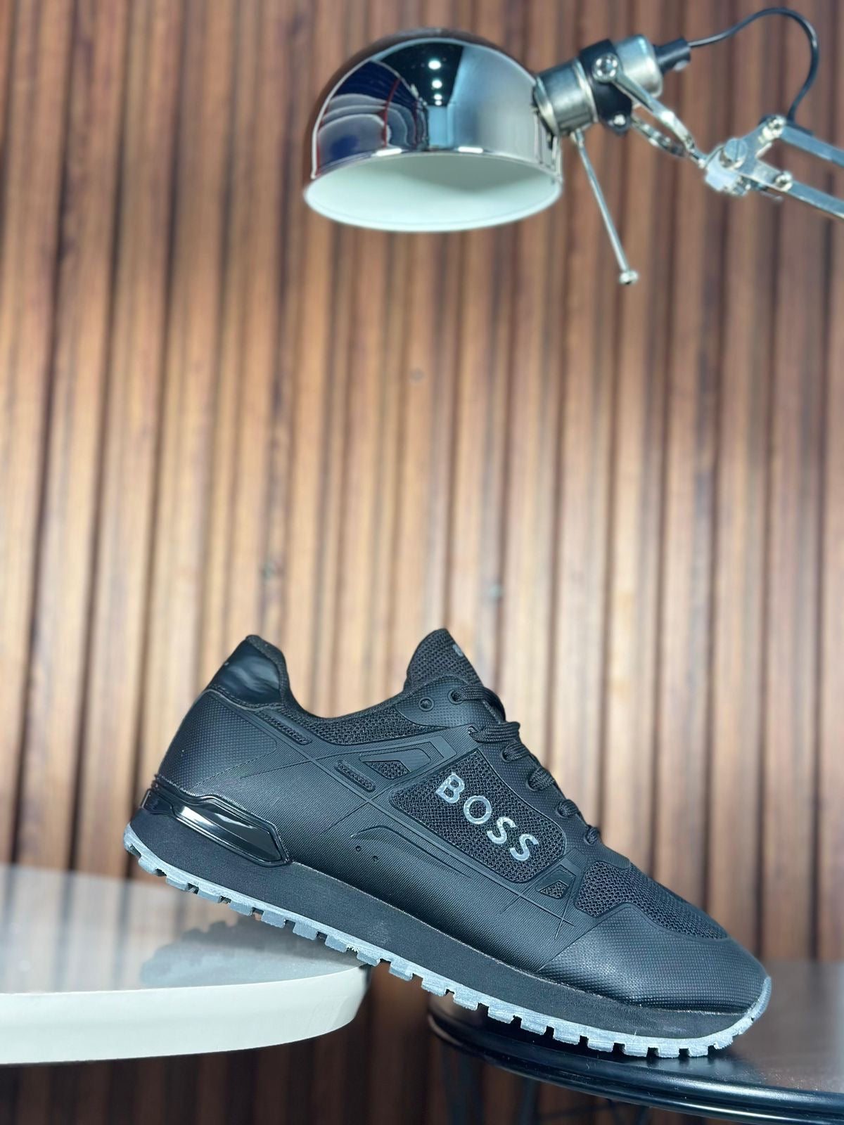 HUGO BOSS CABALLERO NEGRO SUELA GRIS